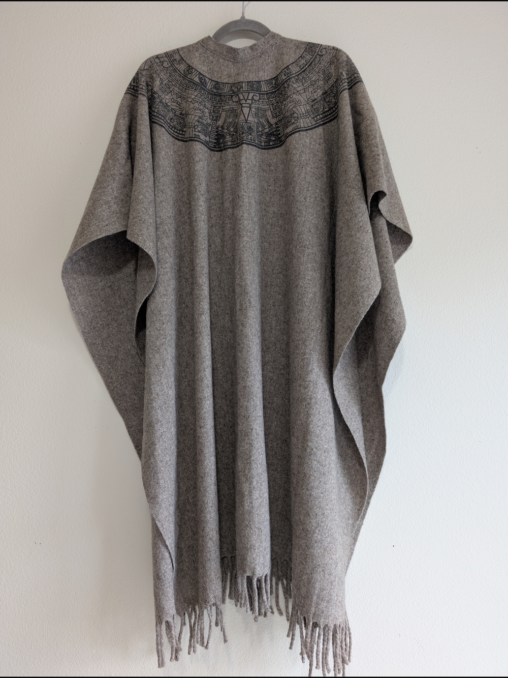 Handmade Wool Poncho From Mexico - Picture 5 of 6